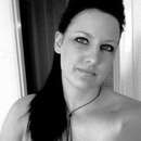 Tempting Mandie from Toronto, Ontario - Ready to Show Off on Live Cams!