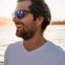 Handsome, tall and tanned guy wants to meet shy woman in Toronto